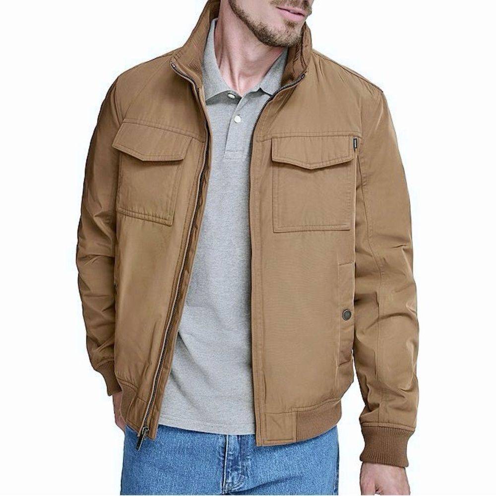 Dockers Two Pocket Bomber Jacket in Light Brown Men’s M